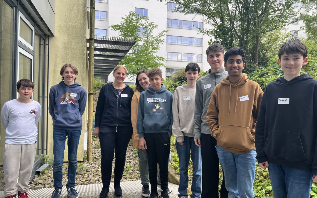 Boys-Day in den GRN-Kliniken: Schüler schnuppern in Pflegeberufe rein